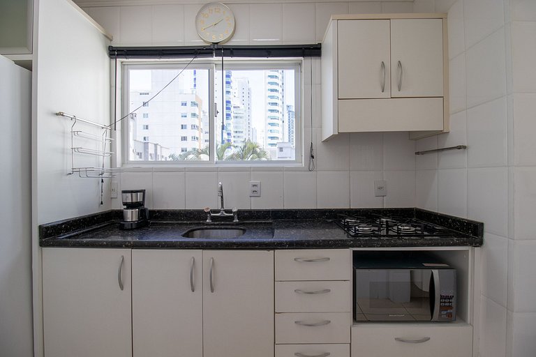 QUA21 - 3Dorm, Churrasqueira na sacada, Garagem