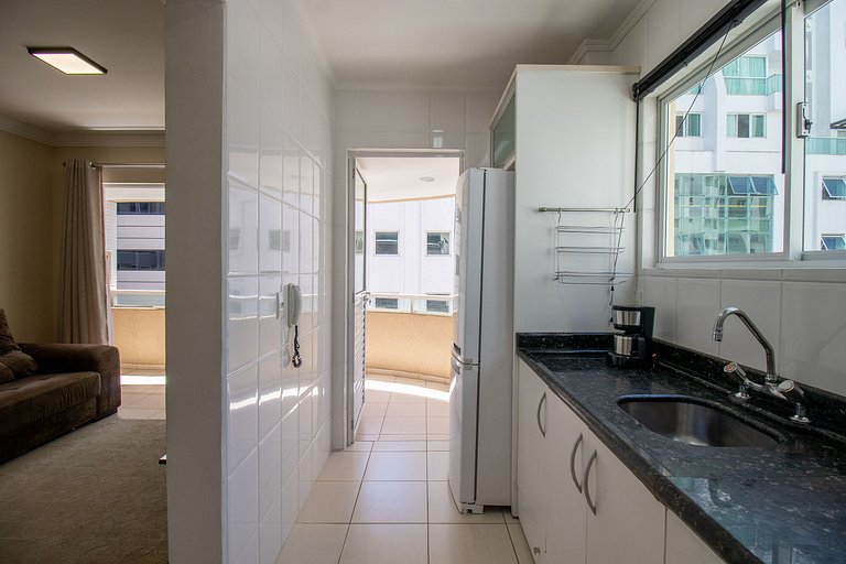 QUA21 - 3Dorm, Churrasqueira na sacada, Garagem