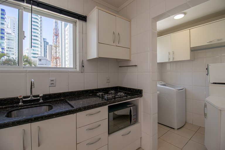 QUA21 - 3Dorm, Churrasqueira na sacada, Garagem