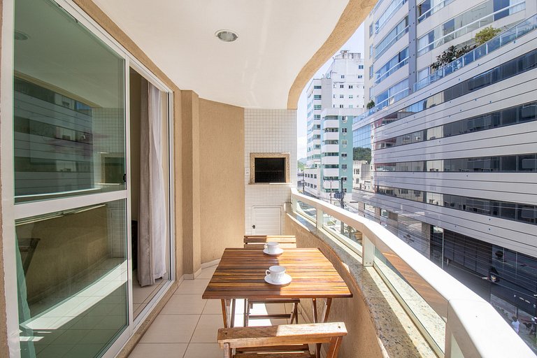 QUA21 - 3Dorm, Churrasqueira na sacada, Garagem