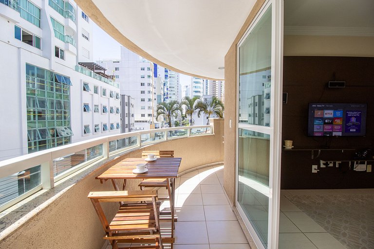 QUA21 - 3Dorm, Churrasqueira na sacada, Garagem