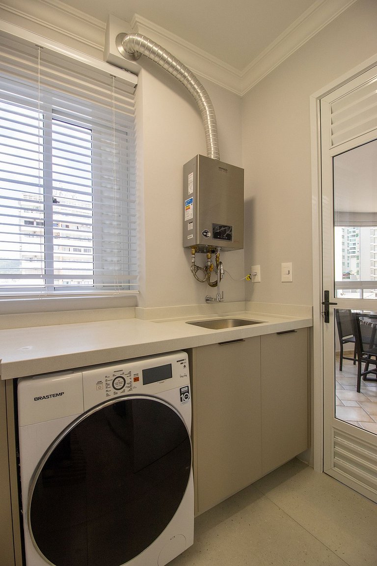 PZV52 - Elegante, Churrasq, Quadra Mar, 3 Dorm
