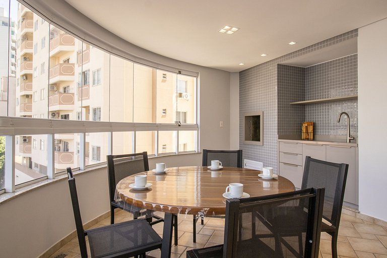 PZV52 - Elegante, Churrasq, Quadra Mar, 3 Dorm