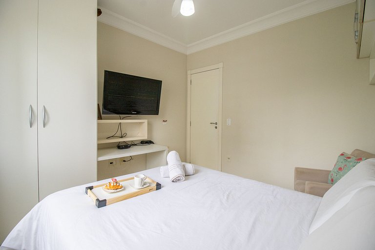 MTC82 - 2 Dorm, Sacada, Churrasqueira, Garagem