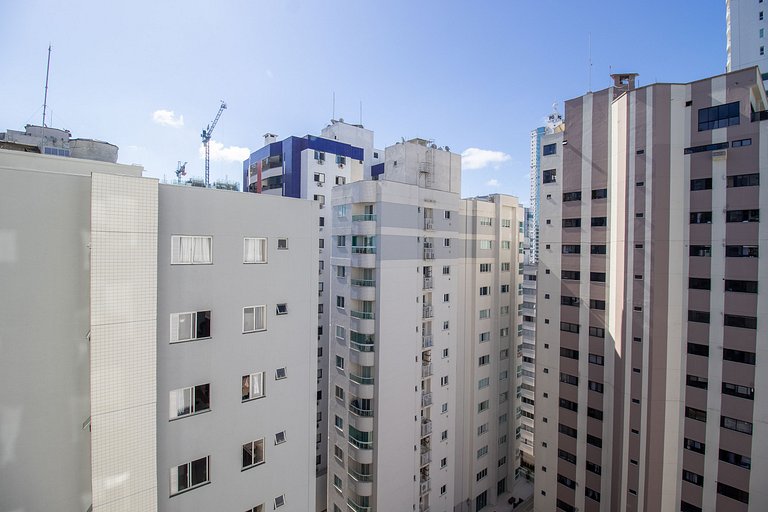 MRF113 - Quadra mar, Churrasqueira, 2Dorm, Garagem