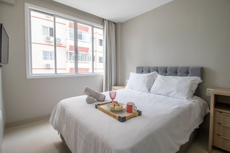 POS32B - Lindo Espaço, Climatizado, TV Smart