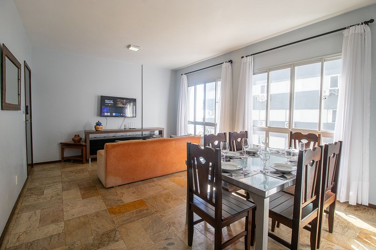 EUG61 - 3Dorm, Quadra Mar, Climatizado, 2 Garagem