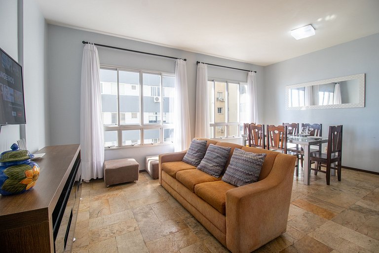 EUG61 - 3Dorm, Quadra Mar, Climatizado, 2 Garagem