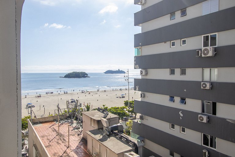 EUG61 - 3Dorm, Quadra Mar, Climatizado, 2 Garagem