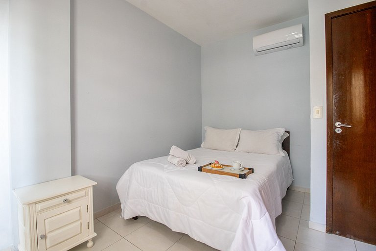 EUG61 - 3Dorm, Quadra Mar, Climatizado, 2 Garagem