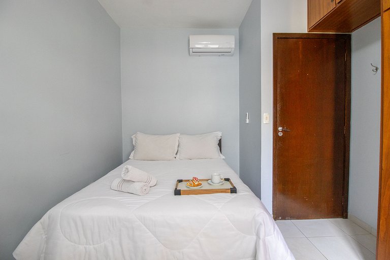 EUG61 - 3Dorm, Quadra Mar, Climatizado, 2 Garagem