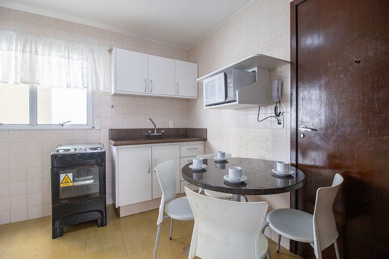 EUG61 - 3Dorm, Quadra Mar, Climatizado, 2 Garagem