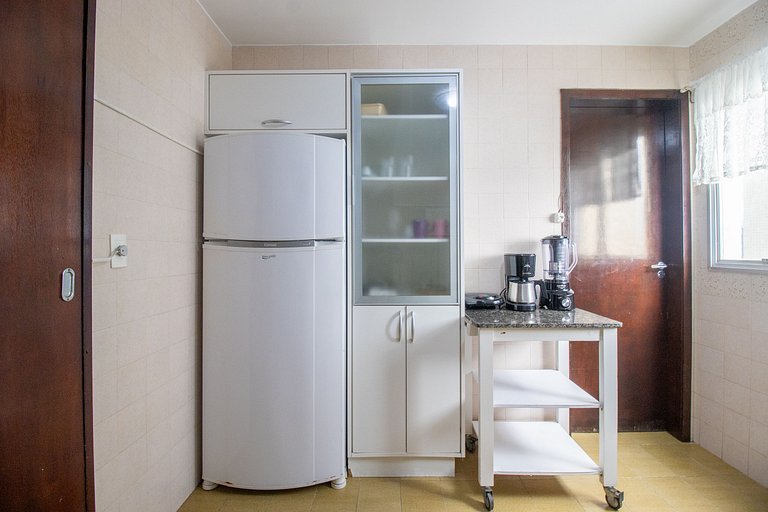 EUG61 - 3Dorm, Quadra Mar, Climatizado, 2 Garagem