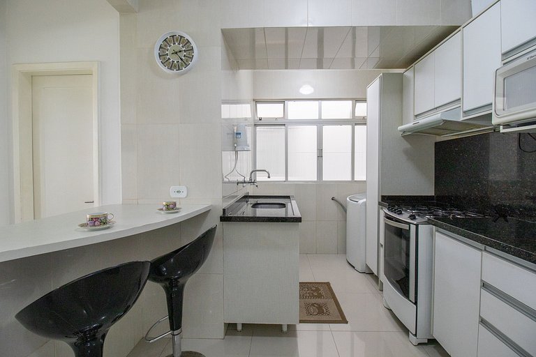 PRN12 - Climatizado, Próx Calçadão, Sacada, 2 Dorm