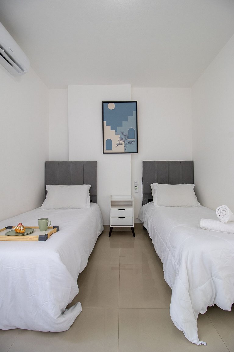ABM22 - Frente Mar, 3 Dorm Climatizados, Garagem
