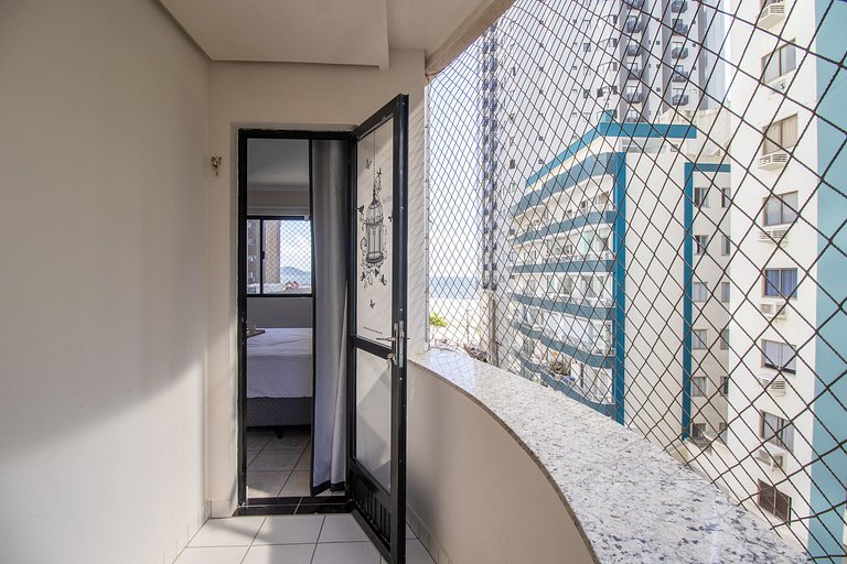 DCA51 - Pé na areia, Churrasqueira, 2 Garagens
