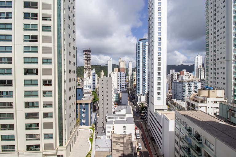 ITA135 - Climatizado, Quadra Mar, Garagem, Wi-fi