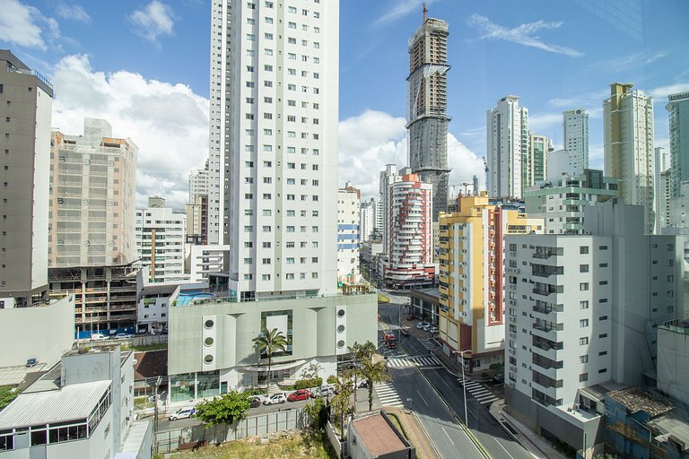 IAÇ62 - 2 Suítes, Alto Padrão, Climatizado, Wi-Fi