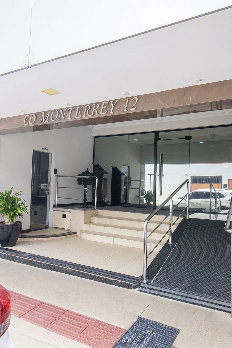 MTEY83 - 1 Dorm, Av. Brasil, Climatizado, Garagem