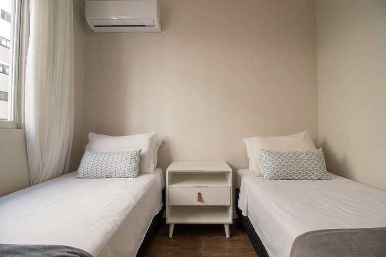 SCR64 - 2 Dorm Climatizados, Confortável, TV Smart