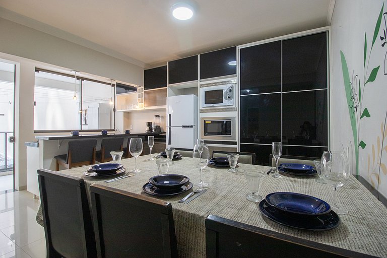 MAU21 - Av. Brasil. 3 Dorm, Climatizado, Churrasq