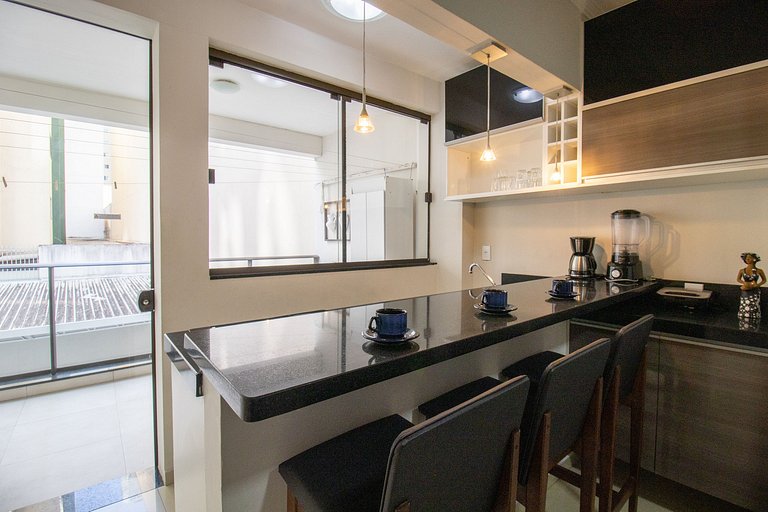 MAU21 - Av. Brasil. 3 Dorm, Climatizado, Churrasq