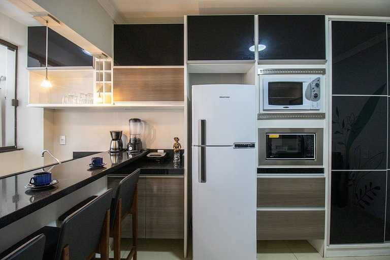 MAU21 - Av. Brasil. 3 Dorm, Climatizado, Churrasq