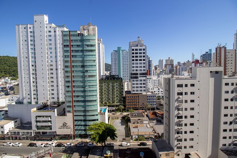 CS135 - Piscina, Linda Vista, Climatizado, Garagem