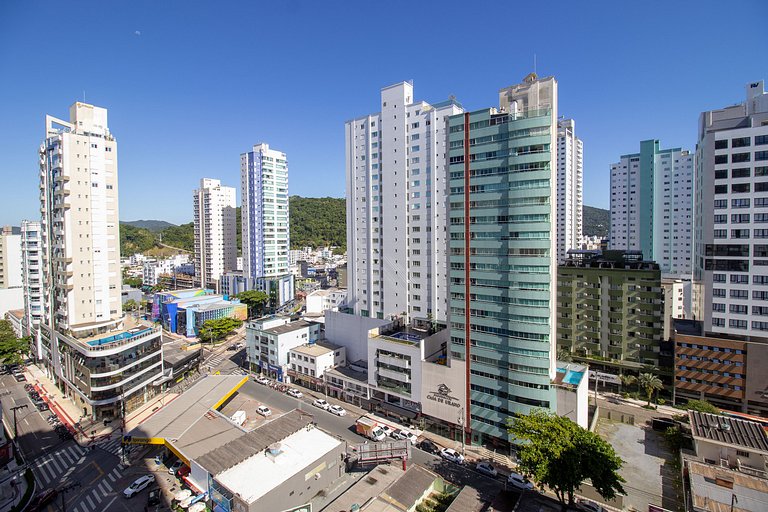 CS135 - Piscina, Linda Vista, Climatizado, Garagem
