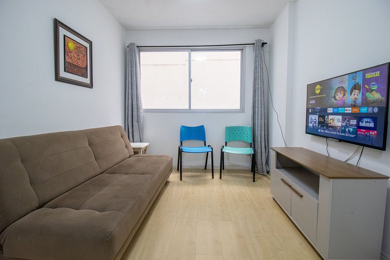 ACC43B - 1 Dorm Climatizado, Quadra Mar, Garagem