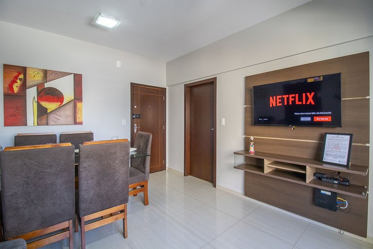 CDL52 - 2 Dorm, Climatizado, Esq. Av. Brasil