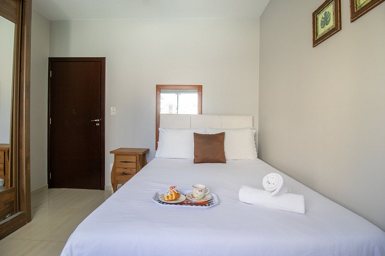 CDL52 - 2 Dorm, Climatizado, Esq. Av. Brasil