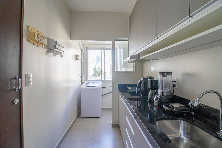 CDL52 - 2 Dorm, Climatizado, Esq. Av. Brasil