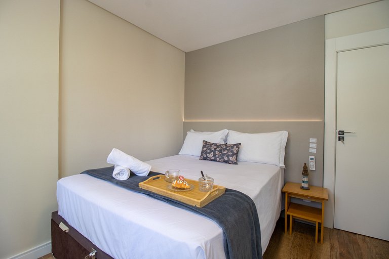 GMN51 - Av. Brasil, Climatizado, 2 suítes + 1 Dorm