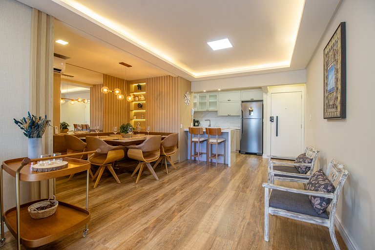 GMN51 - Av. Brasil, Climatizado, 2 suítes + 1 Dorm