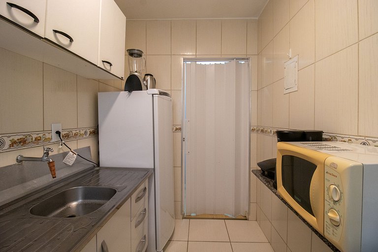 ACC43B - 1 Dorm Climatizado, Quadra Mar, Garagem