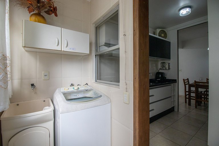 CRM38 - 2Dorm, Climatizado, Centro, Garagem, Wi-fi