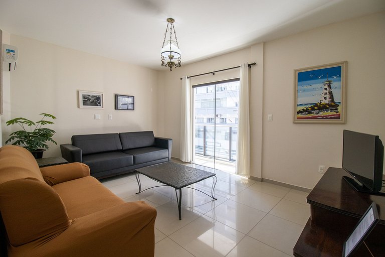 MAU31 - Churrasqueira, Av. Brasil, 3 Dorm