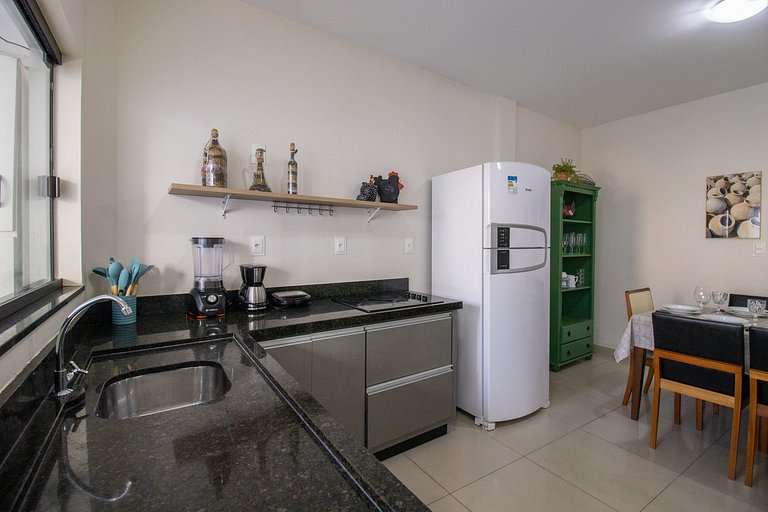 MAU31 - Churrasqueira, Av. Brasil, 3 Dorm