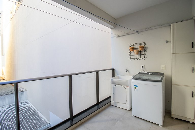 MAU31 - Churrasqueira, Av. Brasil, 3 Dorm