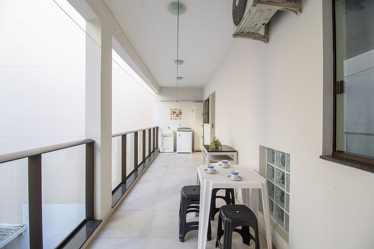 MAU31 - Churrasqueira, Av. Brasil, 3 Dorm