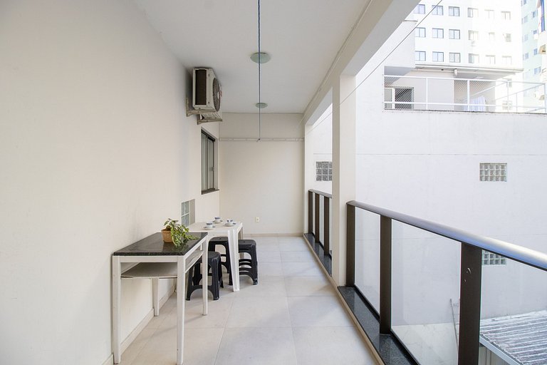 MAU31 - Churrasqueira, Av. Brasil, 3 Dorm