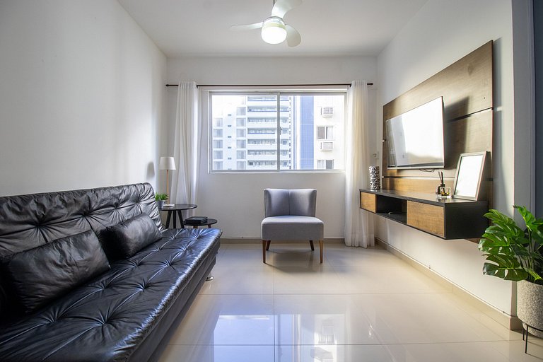 VNZ84A - Quadra Mar, 1 Dorm Climatizado, Tv Smart