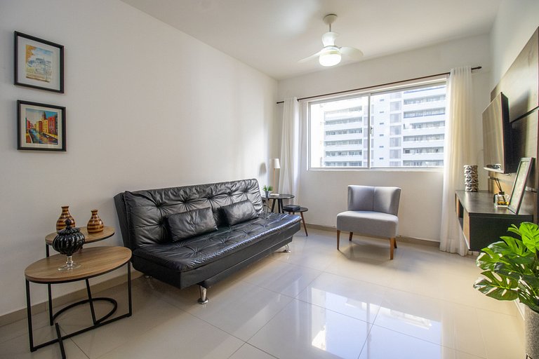 VNZ84A - Quadra Mar, 1 Dorm Climatizado, Tv Smart