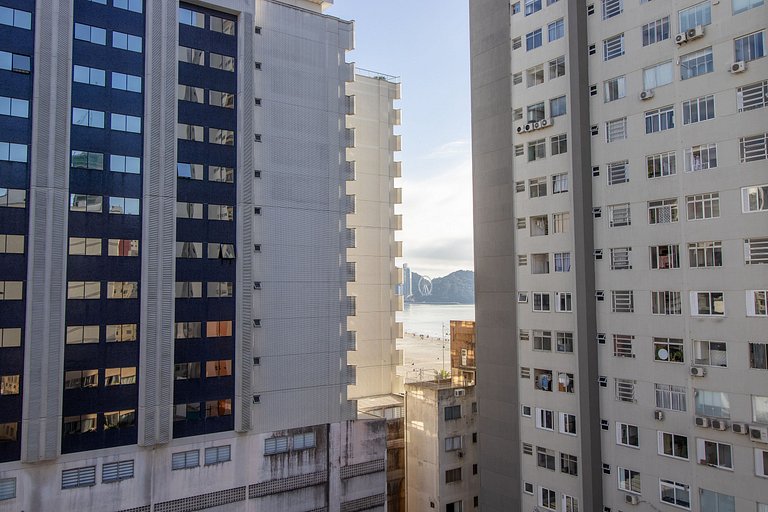 ARI81 - 1 Dormitório, Garagem, Calçadão da Central