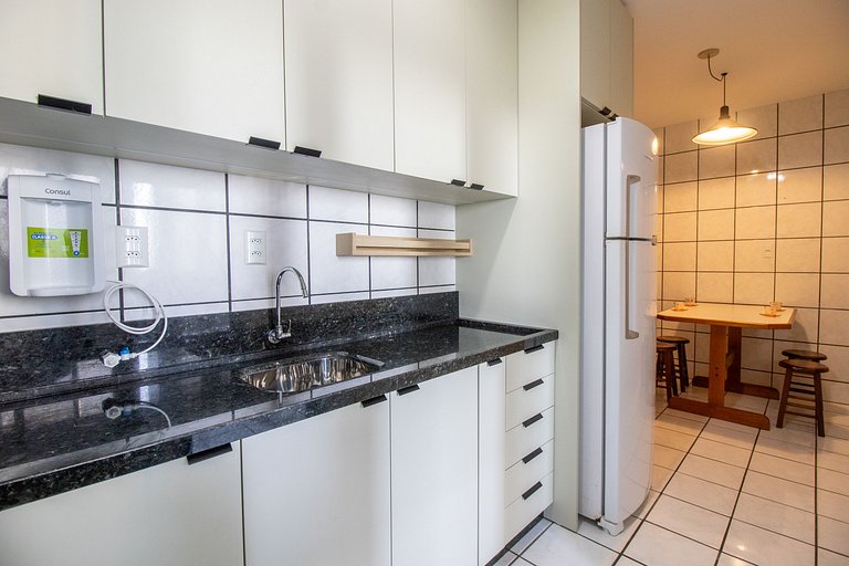 PDB42 - 3 Dorm Climatizados, Garagem, Quadra Mar