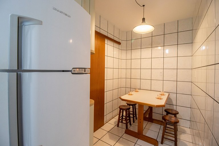 PDB42 - 3 Dorm Climatizados, Garagem, Quadra Mar