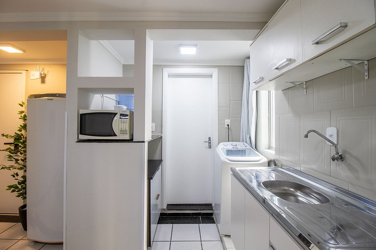 CLR81 - Calçadão, 1 Dorm Climatizado, Garagem