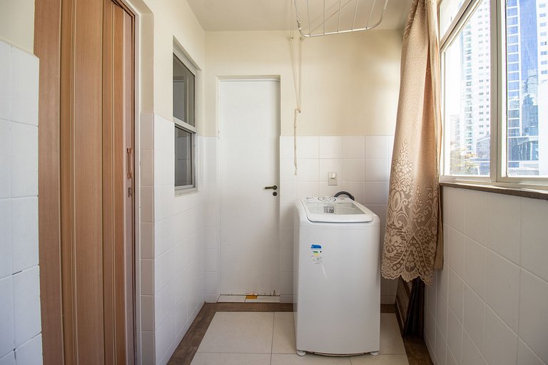 PRG14 - 4 Dorm, Centro, Garagem, Wi-fi, Sacada