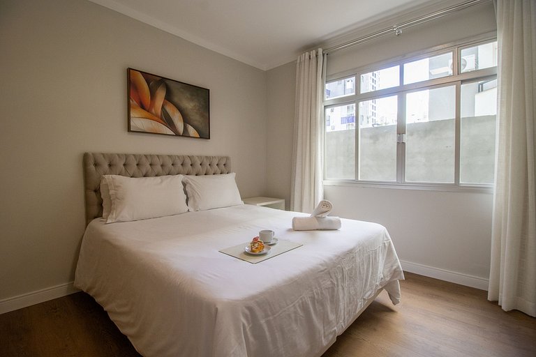 APU24 - Esq com Av Atlântica, 4 Dorm, Climatizado